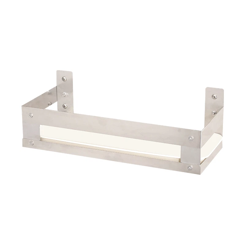 Kovový stojan na kvety